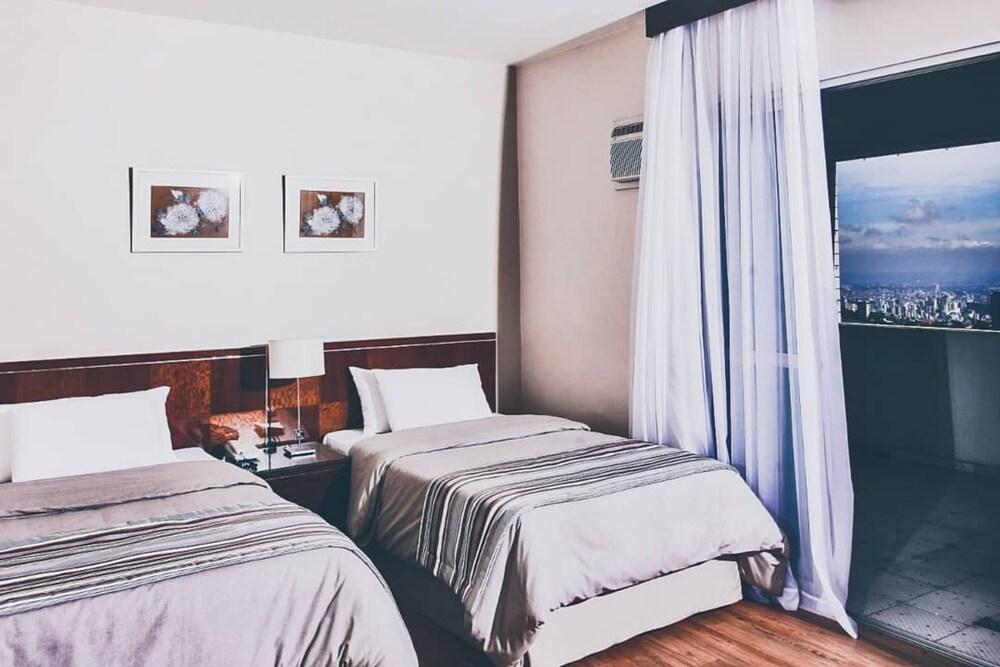 Piemonte Hotel Нова-Ліма Екстер'єр фото