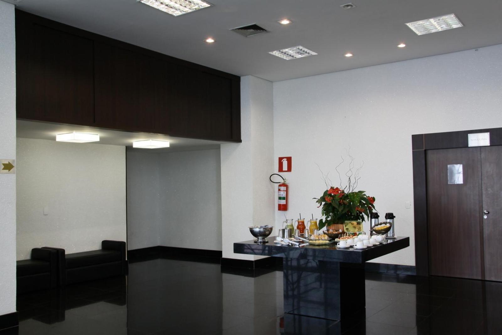 Piemonte Hotel Нова-Ліма Екстер'єр фото