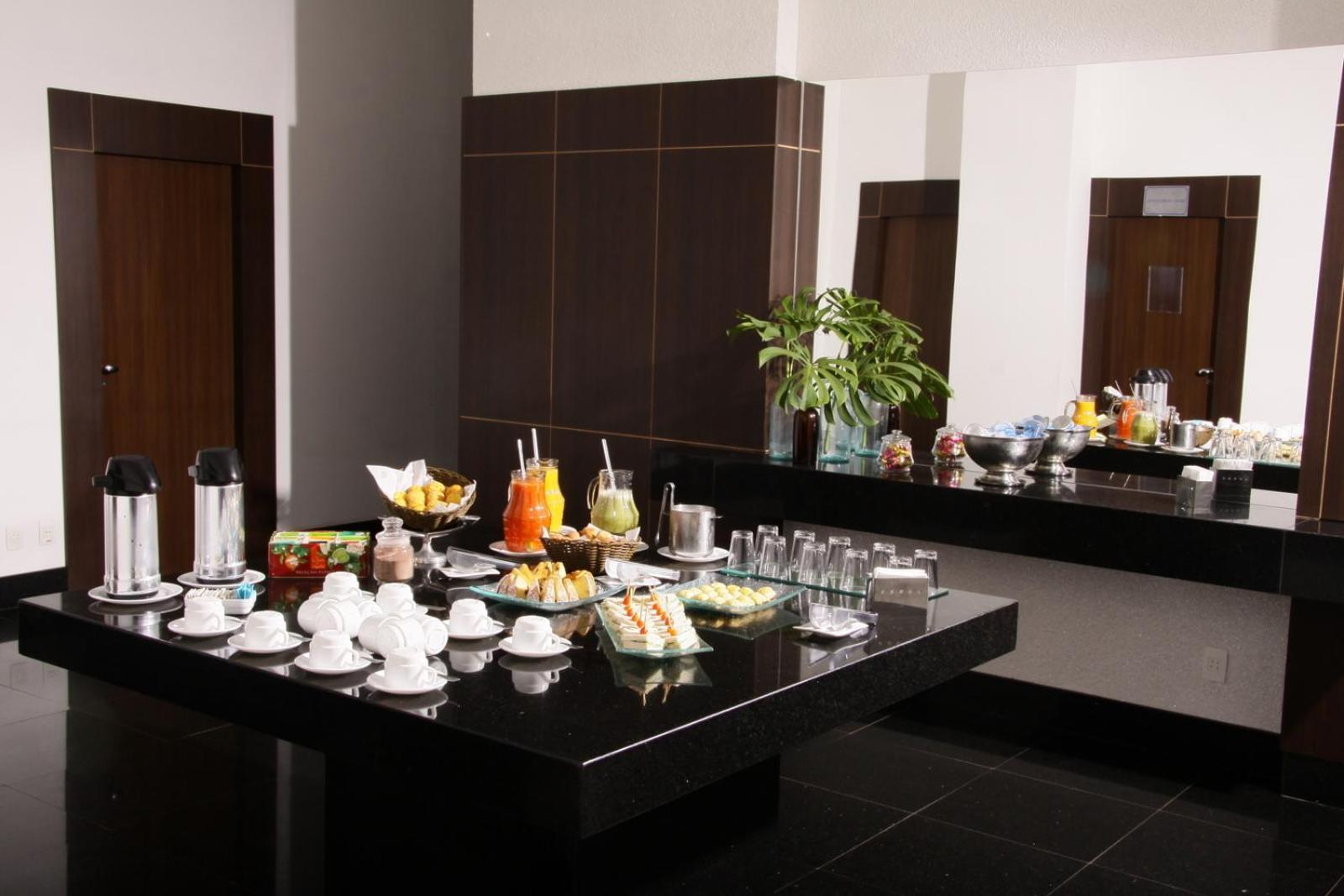 Piemonte Hotel Нова-Ліма Екстер'єр фото